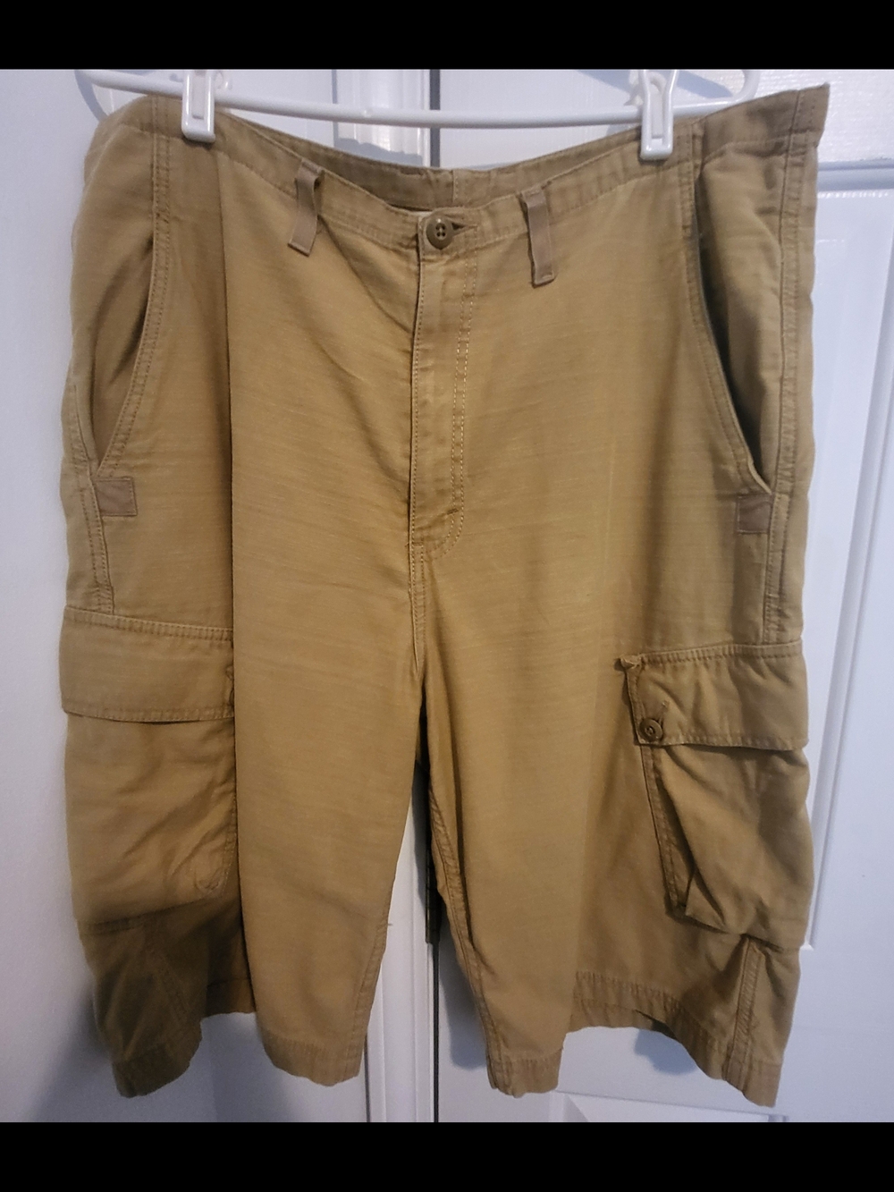 Levi's Men's Khaki Cargo Shorts